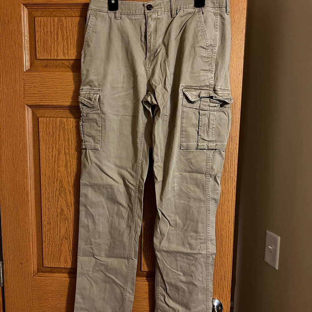 Men’s cargo pants